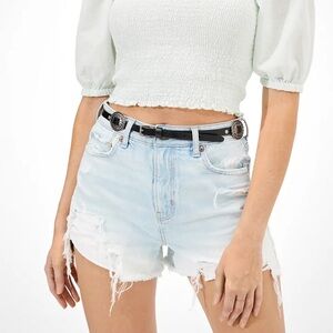 American Eagle Size 2 Distressed Destroyed Ombré Mom Jean Shorts